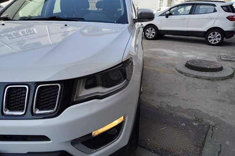 Used Jeep Compass 2017 200T Automatic Prestige Edition Left Front Headlight