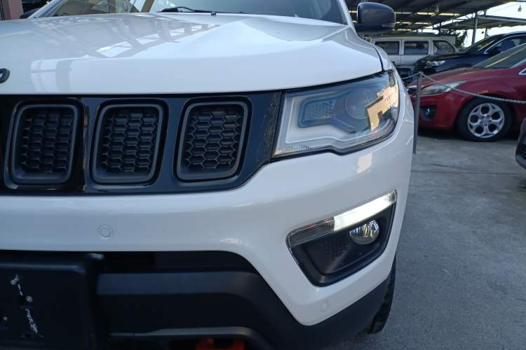 Used Jeep Compass 2017 200TS Automatic High-Performance All-Wheel Drive Edition Left Front Headlight