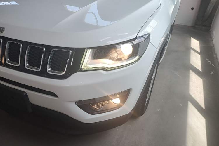 Used Jeep Compass 2017 200T Automatic Family Edition Left Front Headlight