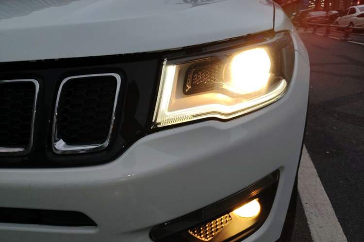 Used Jeep Compass 2017 200T Automatic Family Edition Left Front Headlight