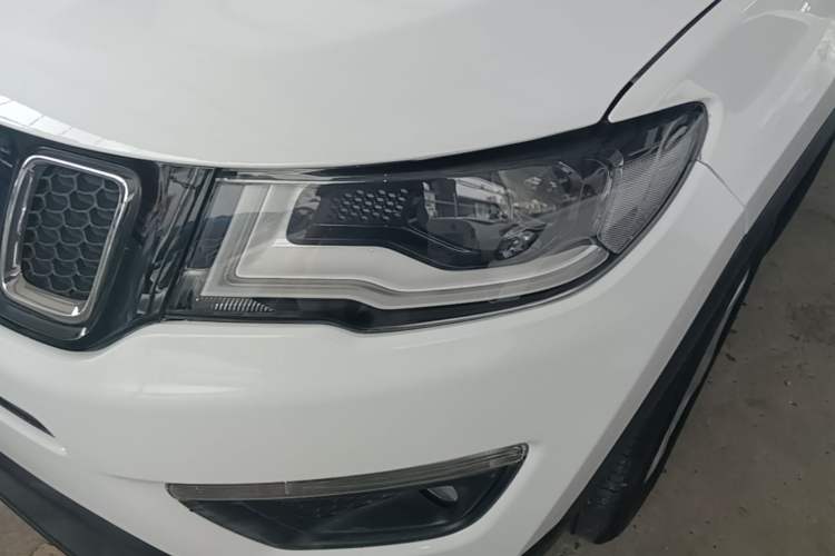 Used Jeep Compass 2017 200T Automatic Family Edition Left Front Headlight