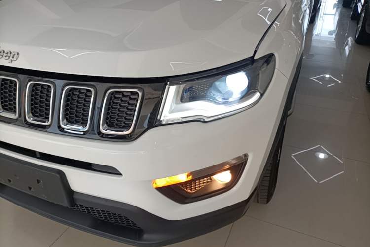 Used Jeep Compass 2017 200T Automatic Family Edition Left Front Headlight