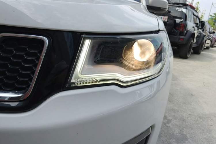 Used Jeep Compass 2017 200T Automatic Family Edition Left Front Headlight