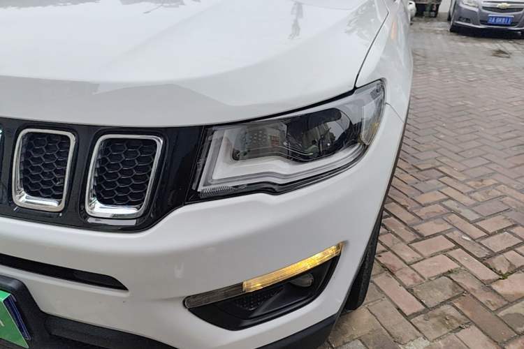 Used Jeep Compass 2017 200T Automatic Family Edition Left Front Headlight