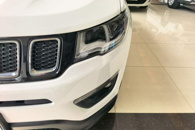 Used Jeep Compass 2017 200T Automatic Family Edition Left Front Headlight