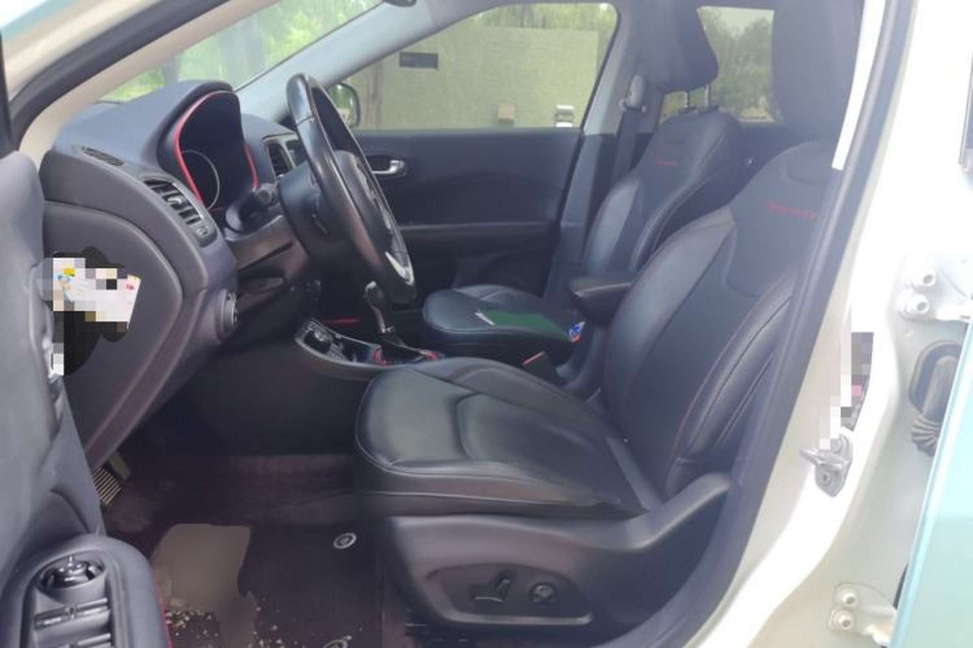 Used Jeep Compass 2017 200TS Automatic High-Performance All-Wheel Drive Edition Left Front Seat