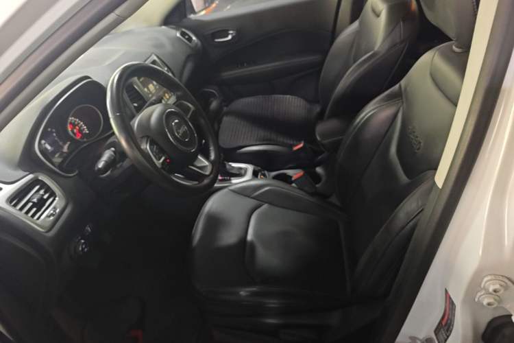 Used Jeep Compass 2017 200T Automatic Family Edition Left Front Seat