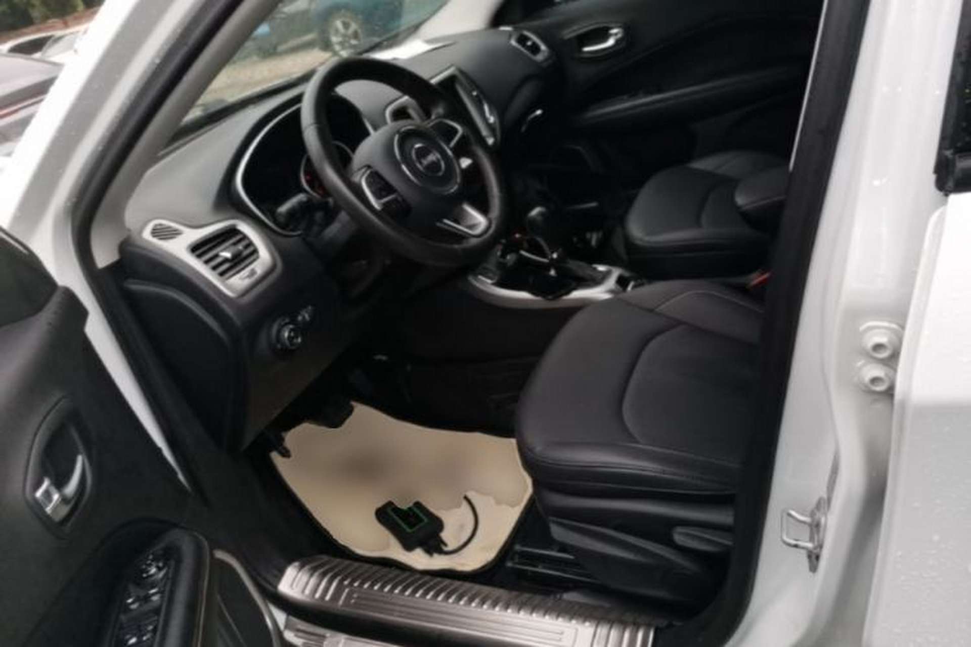 Used Jeep Compass 2017 200T Automatic Family Edition Left Front Seat