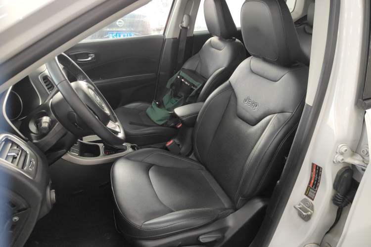 Used Jeep Compass 2017 200T Automatic Family Edition Left Front Seat