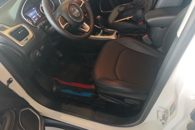Used Jeep Compass 2017 200T Automatic Family Edition Left Front Seat