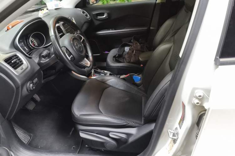 Used Jeep Compass 2017 200T Automatic Family Edition Left Front Seat