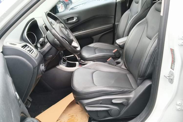 Used Jeep Compass 2017 200T Automatic Family Edition Left Front Seat