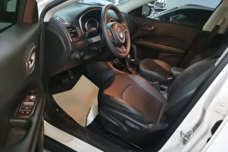 Used Jeep Compass 2017 200T Automatic Family Edition Left Front Seat
