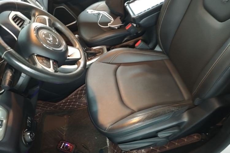 Used Jeep Compass 2017 200T Automatic Family Edition Left Front Seat