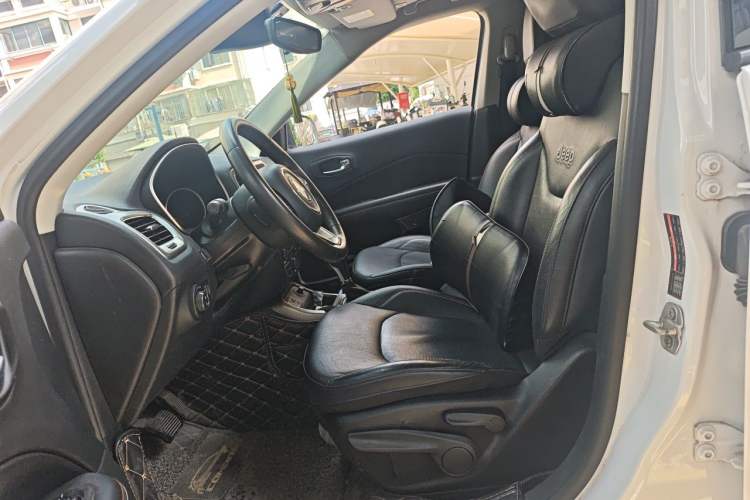Used Jeep Compass 2017 200T Automatic Family Edition Left Front Seat