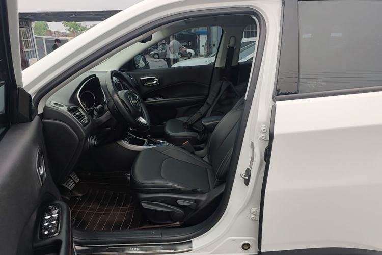 Used Jeep Compass 2017 200T Automatic Family Edition Left Front Seat