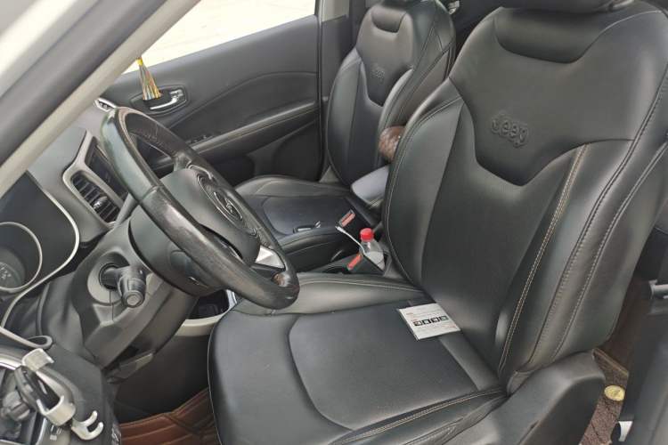 Used Jeep Compass 2017 200T Automatic Family Edition Left Front Seat