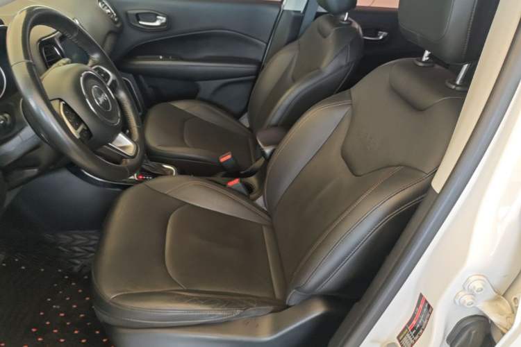 Used Jeep Compass 2017 200T Automatic Prestige Edition Left Front Seat