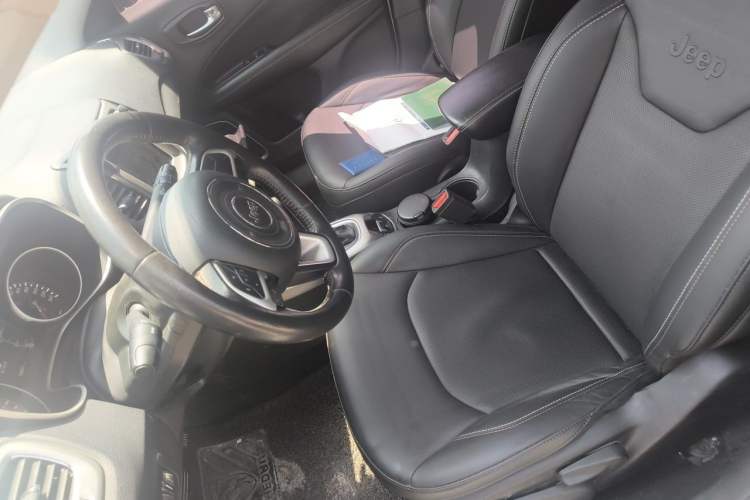 Used Jeep Compass 2017 200T Automatic Family Edition Left Front Seat