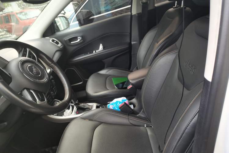 Used Jeep Compass 2017 200T Automatic Family Edition Left Front Seat