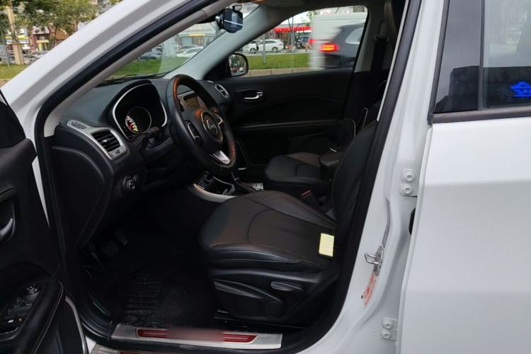 Used Jeep Compass 2017 200T Automatic Family Edition Left Front Seat
