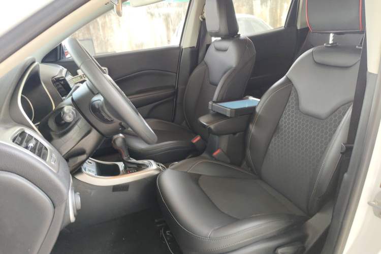 Used Jeep Compass 2017 200T Automatic Comfort Edition Left Front Seat