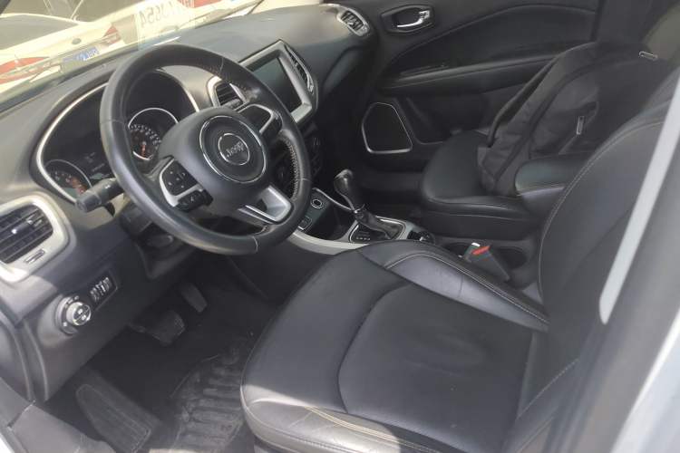 Used Jeep Compass 2017 200T Automatic Family Edition Left Front Seat