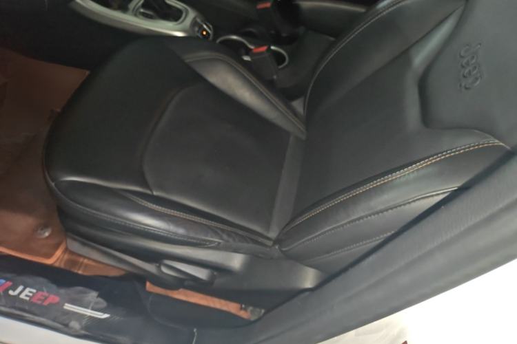 Used Jeep Compass 2017 200T Automatic Family Edition Left Front Seat