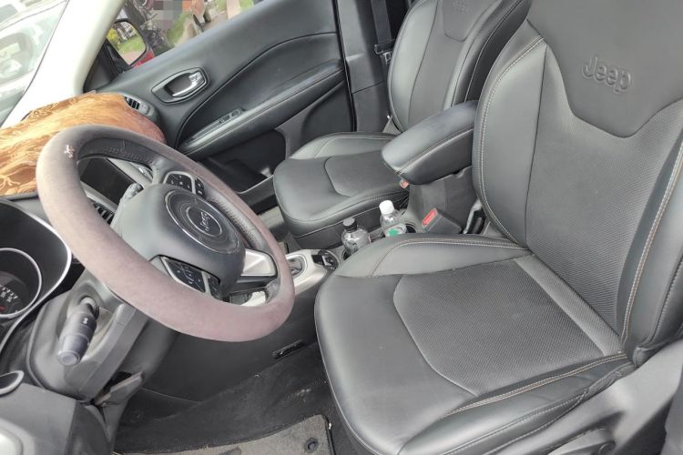 Used Jeep Compass 2017 200T Automatic Family Edition Left Front Seat