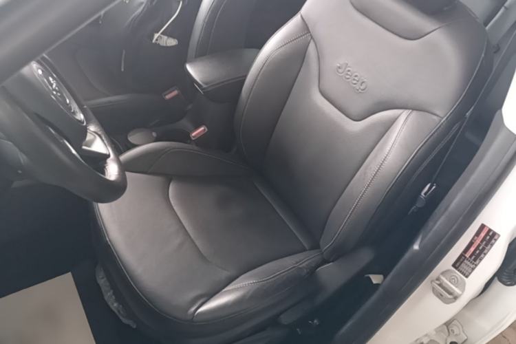 Used Jeep Compass 2017 200T Automatic Family Edition Left Front Seat
