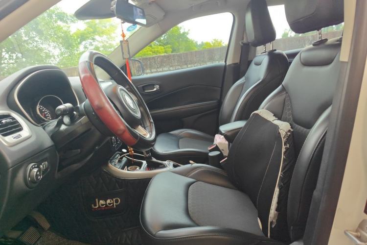 Used Jeep Compass 2017 200T Automatic Enjoyment Version Left Front Seat