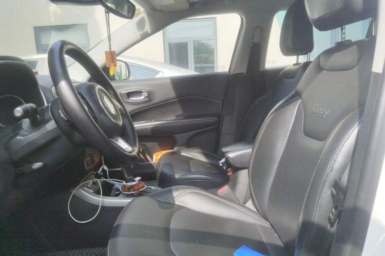 Used Jeep Compass 2017 200T Automatic Family Edition Left Front Seat