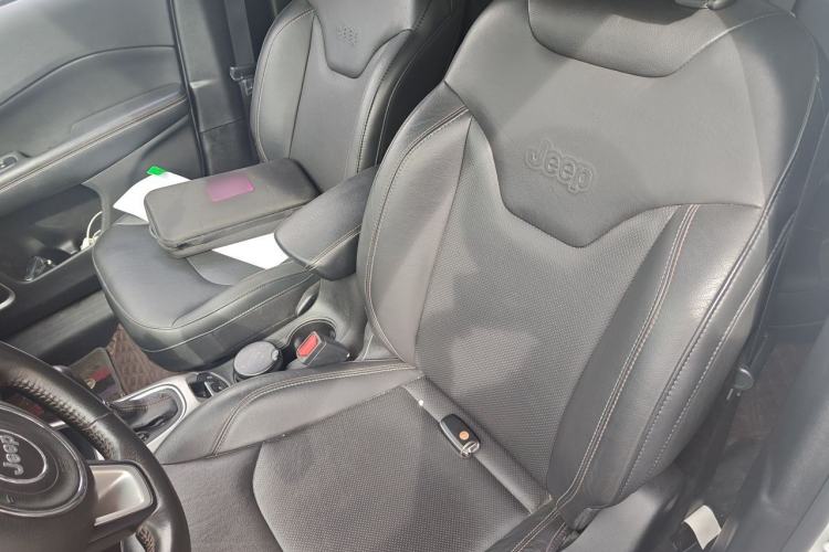 Used Jeep Compass 2017 200T Automatic Family Edition Left Front Seat