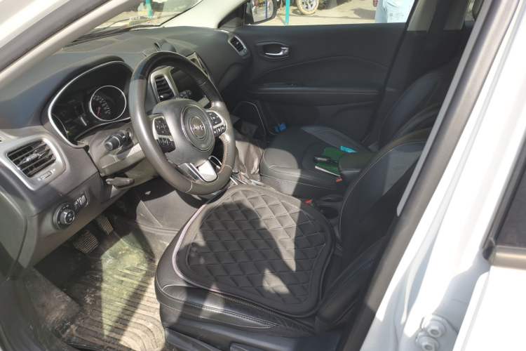 Used Jeep Compass 2017 200T Automatic Family Edition Left Front Seat