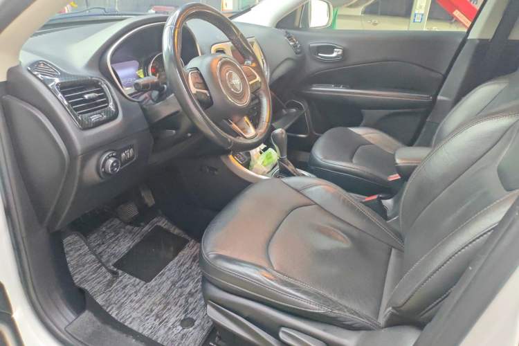 Used Jeep Compass 2017 200T Automatic Family Edition Left Front Seat