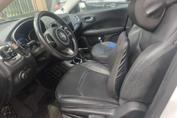 Used Jeep Compass 2017 200T Automatic Family Edition Left Front Seat