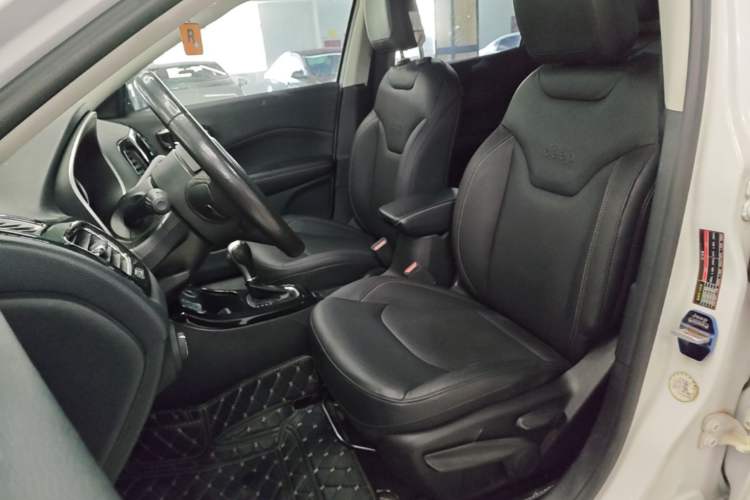 Used Jeep Compass 2017 200T Automatic Family Edition Left Front Seat
