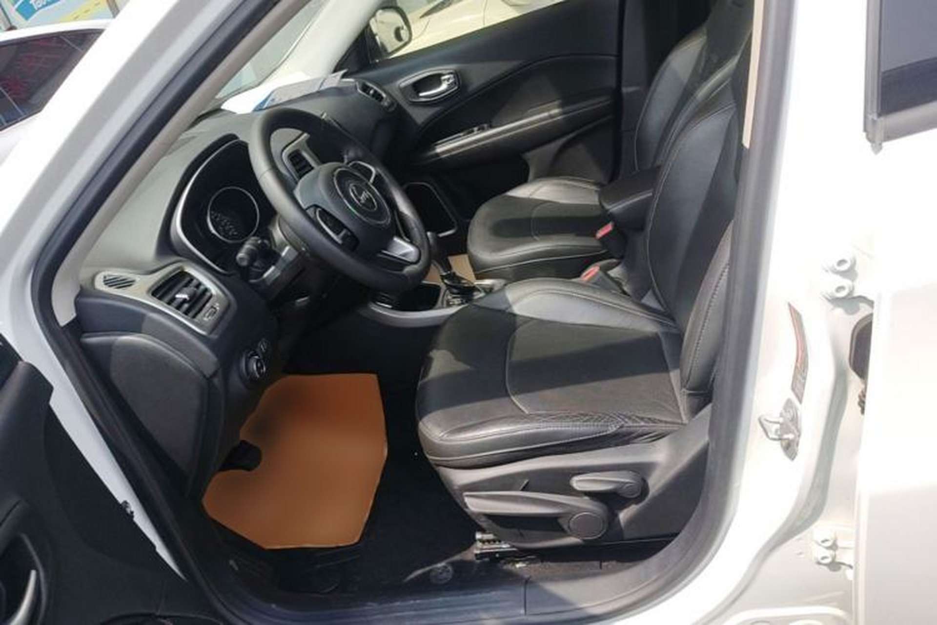 Used Jeep Compass 2017 200T Automatic Family Edition Left Front Seat