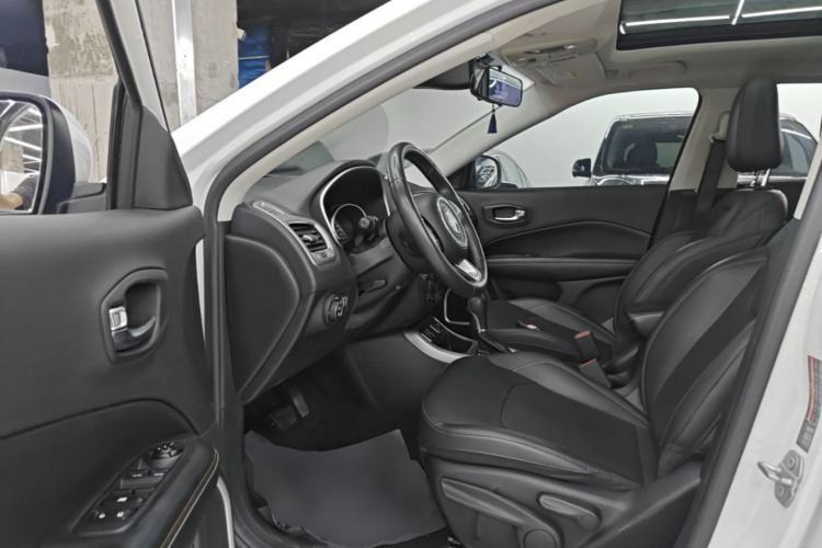 Used Jeep Compass 2017 200T Automatic Family Edition Left Front Seat