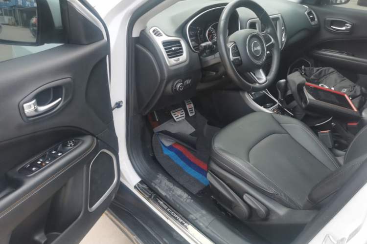 Used Jeep Compass 2017 200T Automatic Family Edition Left Front Seat