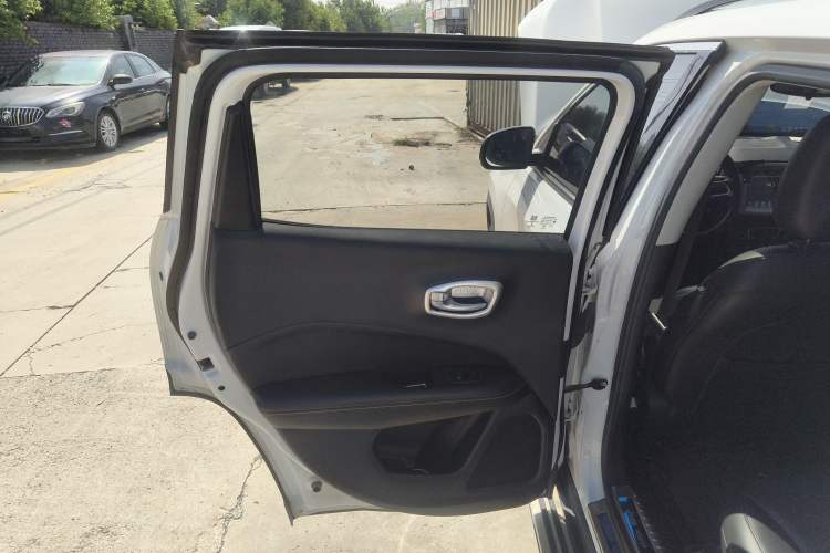 Used Jeep Compass 2017 200T Automatic Family Edition Left Rear Door Interior