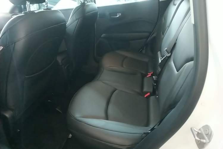 Used Jeep Compass 2017 200T Automatic Prestige Edition Left Rear Seat