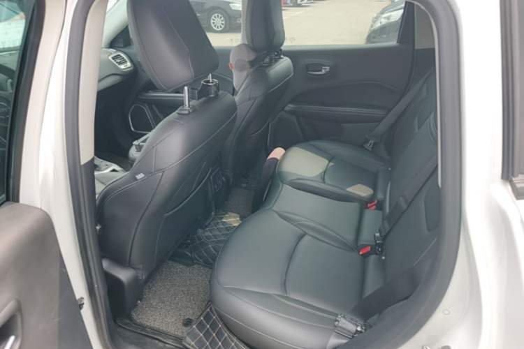 Used Jeep Compass 2017 200T Automatic Family Edition Left Rear Seat
