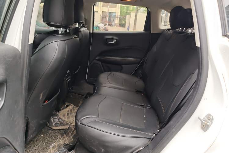 Used Jeep Compass 2017 200T Automatic Comfort Edition Left Rear Seat
