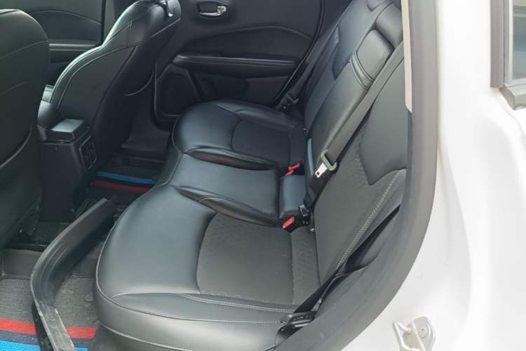 Used Jeep Compass 2017 200T Automatic Enjoyment Version Left Rear Seat