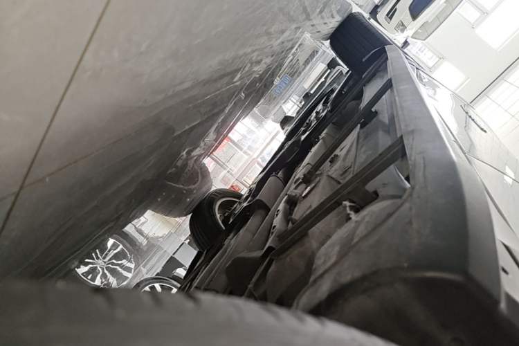 Used Jeep Compass 2017 200T Automatic Family Edition Left Side Sill