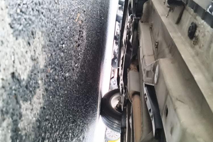 Used Jeep Compass 2017 200T Automatic Family Edition Left Side Sill