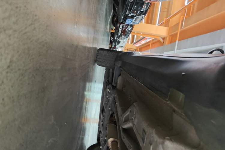 Used Jeep Compass 2017 200T Automatic Family Edition Left Side Sill