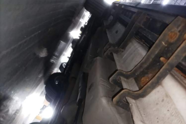 Used Jeep Compass 2017 200T Automatic Family Edition Left Side Sill
