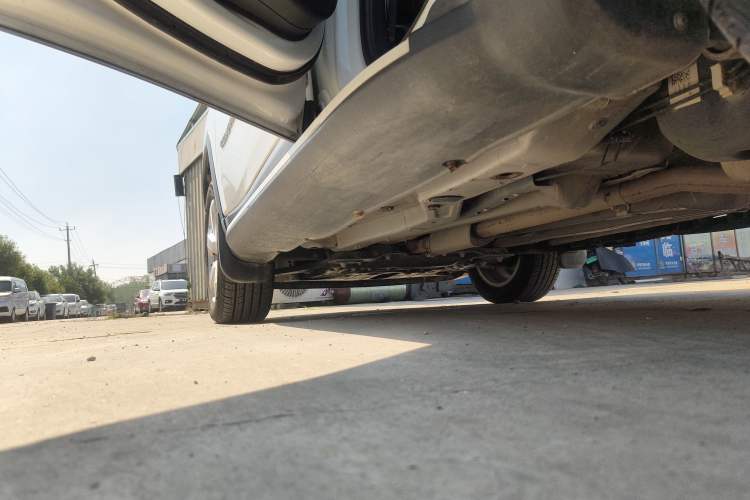 Used Jeep Compass 2017 200T Automatic Family Edition Left Side Sill